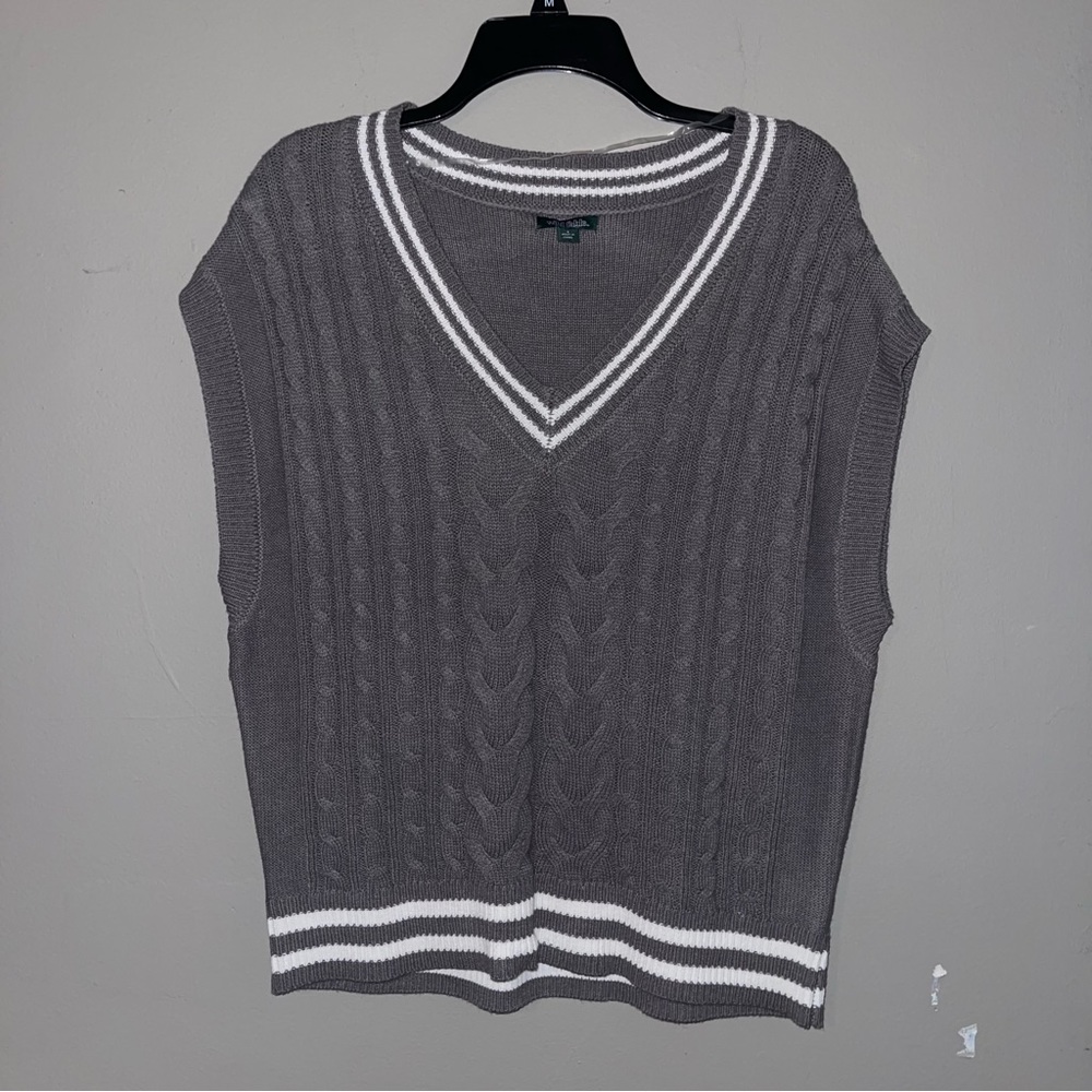 Sweater Vest